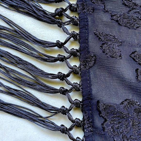 Vince Camuto black floral fringed short kimono shrug jacket, one size, bohemian - Picture 6 of 6